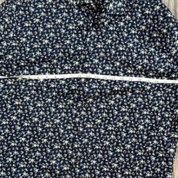 Men’s Dress Shirt - Picture 4 of 5